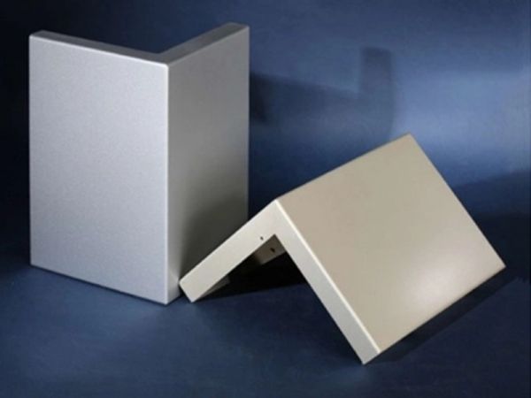 氧化鋁單闆包柱