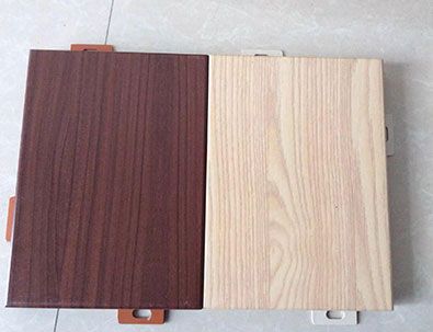 淺色木紋鋁單闆